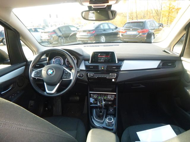 Fahrzeugabbildung BMW 220d Gran Tourer >AUT/NAV/LED/Sitzheiz<