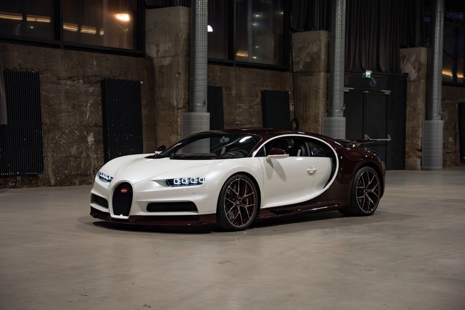 Bugatti Munich | Chiron Sport | Red Carbon