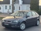 Ford Focus Lim. Titanium*SERVICE NEU*TÜV NEU* - gebrauchte Ford Focus aus dem Jahr 2007