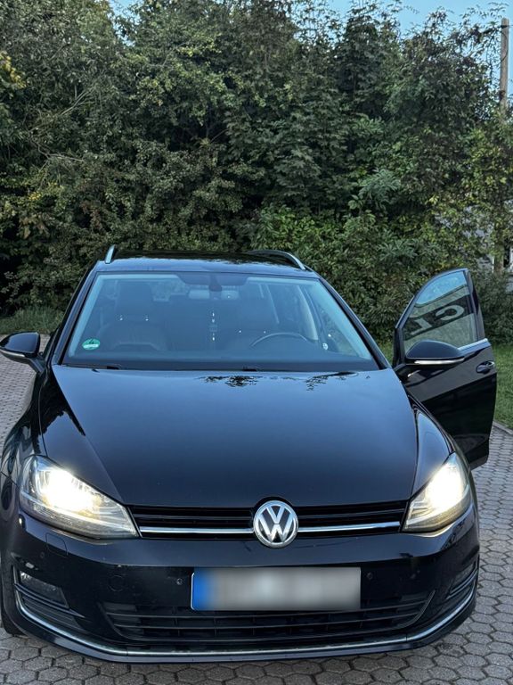 Image of Volkswagen Golf