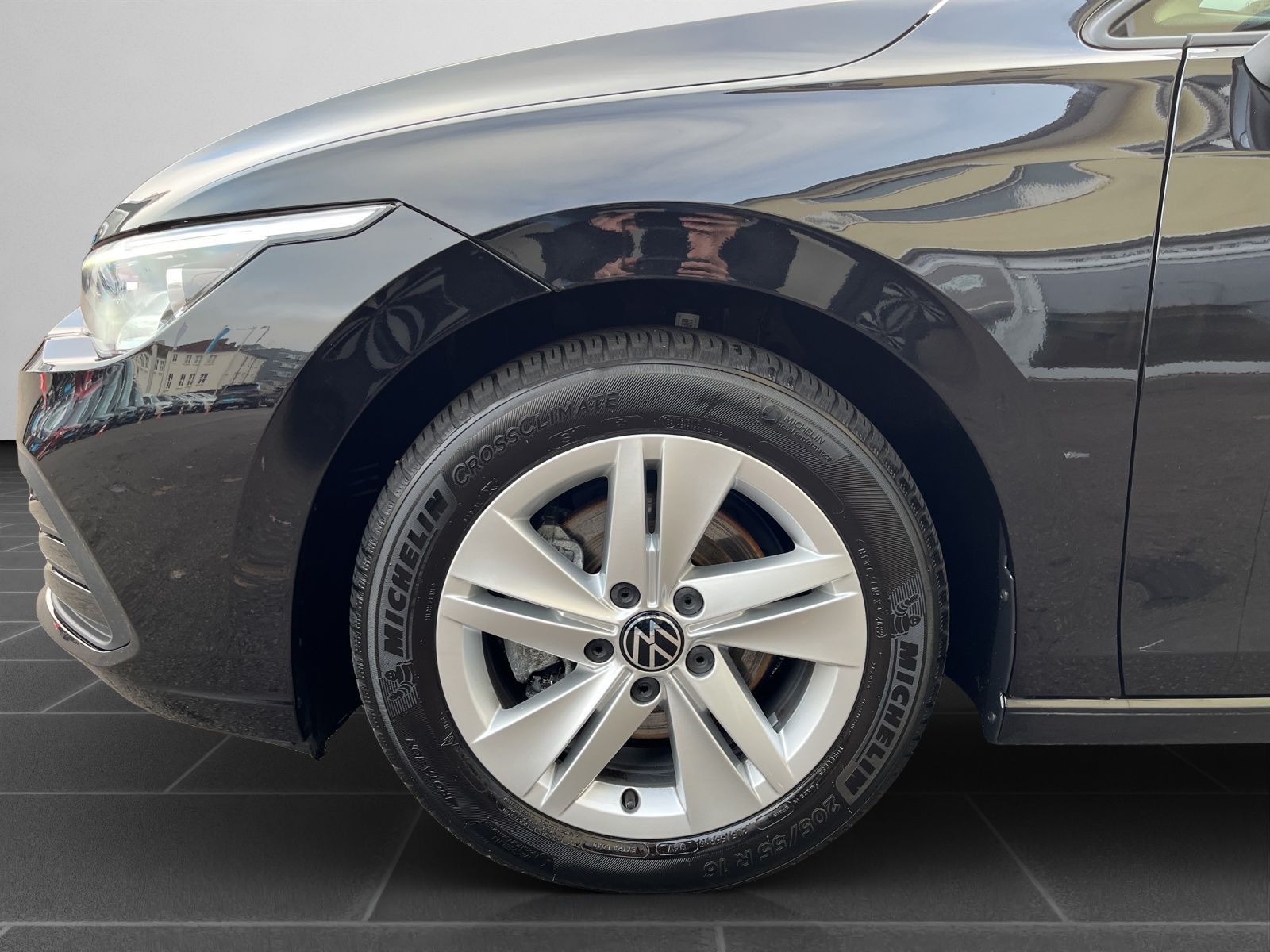 Volkswagen Golf - Bild 9