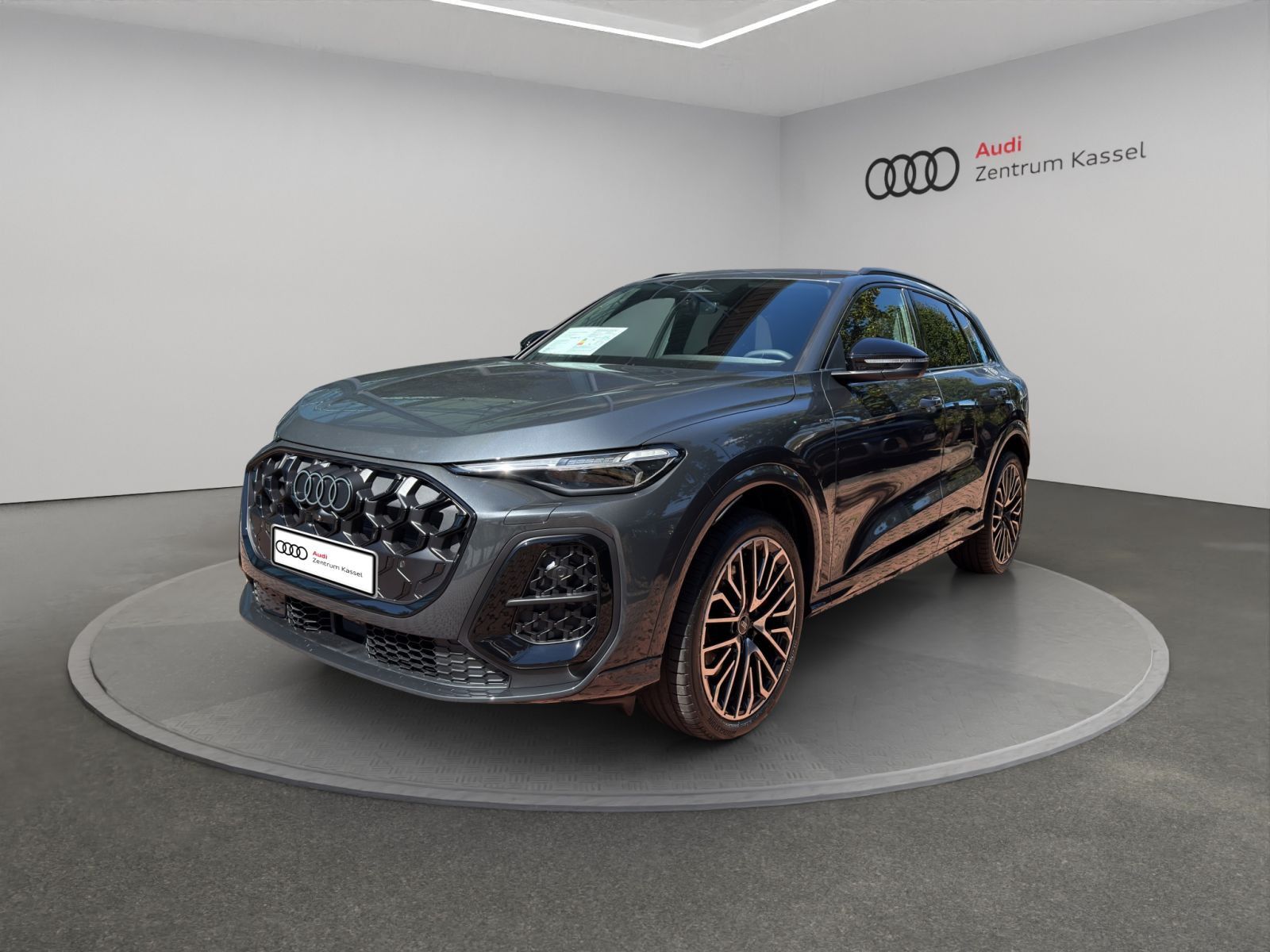 Audi Q5 SUV e-hybrid qu S line Matrix LED AHK 360° imagem 2