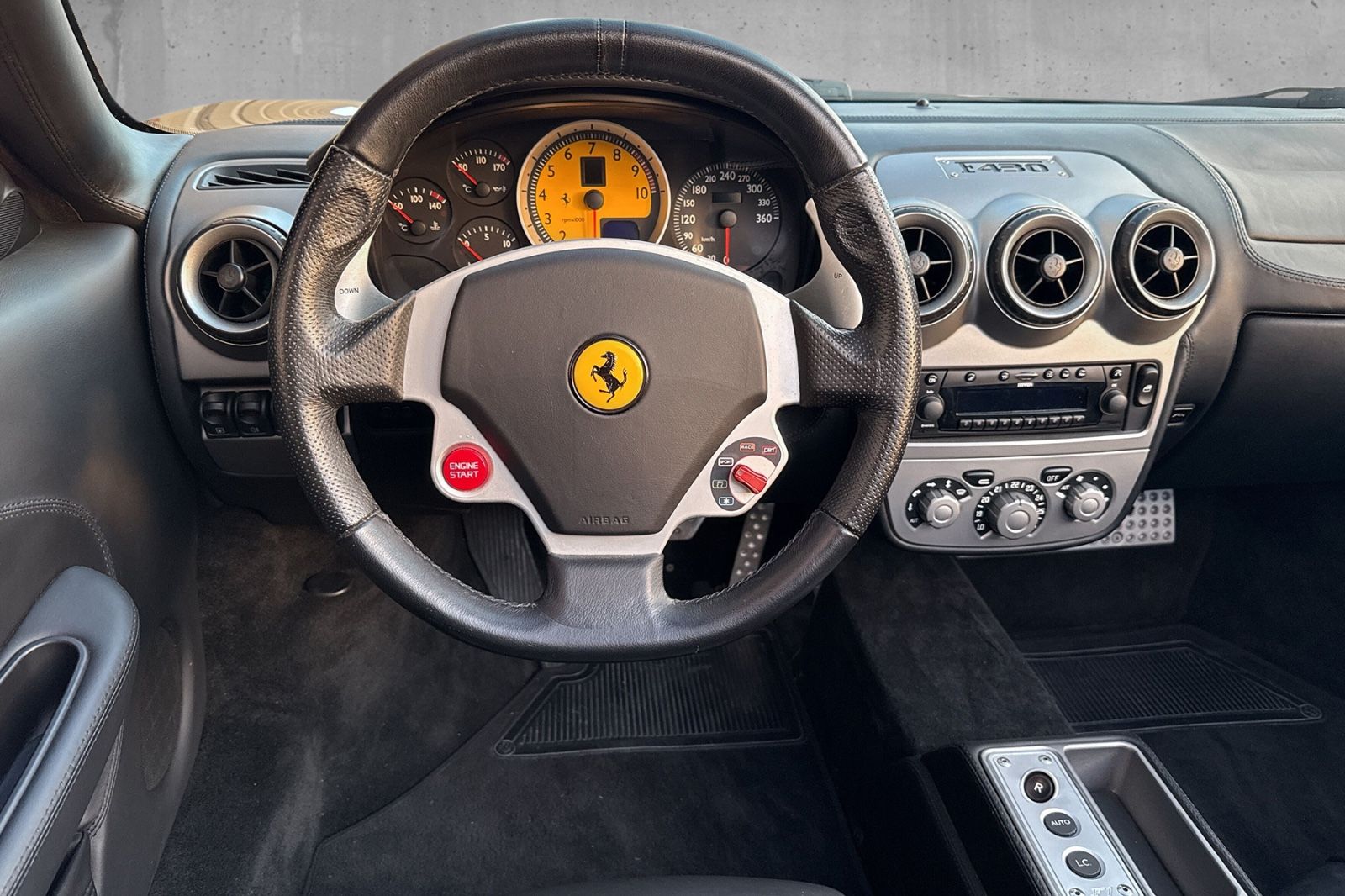 Fahrzeugabbildung Ferrari F430 Spider F1*Daytona Sitze*
