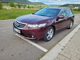 Honda Accord Tourer 2.0 Elegance + AHK - Honda Accord mit Benzin-Antrieb: Kombi