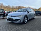 Volkswagen Golf VIII Variant Life PDC Navi AppConnect AHK - Volkswagen Golf Variant mit Diesel-Antrieb