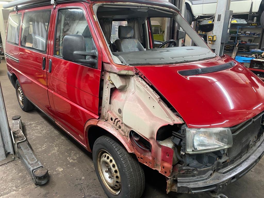 Volkswagen T4 California