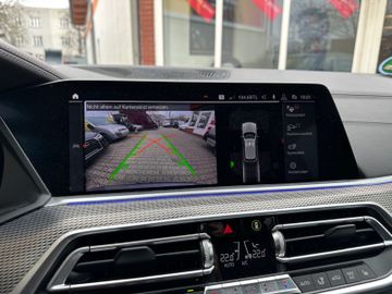 Fahrzeugabbildung BMW X5 30d xDrive M-Paket*Head-Up*HarmanKardon*ACC*