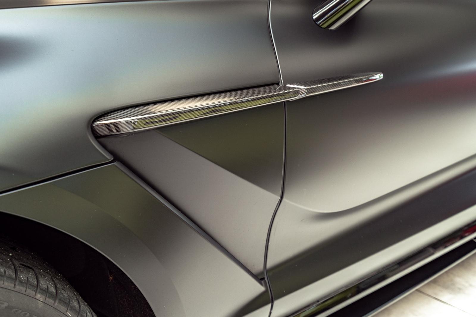 Aston Martin DBX 707*Satinblack*Carbon Ext&Int*ASTON WARRENTY