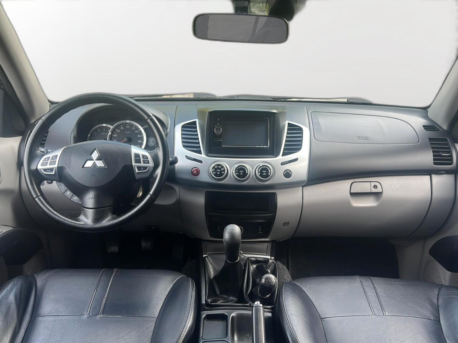 Mitsubishi L200 Edition 20 DoKa*1HAND*HARDTOP*AHK*SHZ*