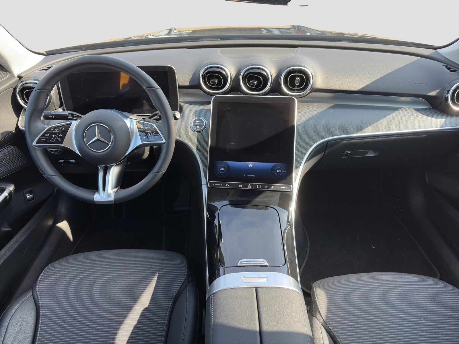 Fahrzeugabbildung Mercedes-Benz C 180 Avantgarde (EURO 6d)
