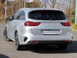 Kia Ceed 1.5 T-GDI DCT Sitz-/Lenkrad Heizung - gebrauchte Kia cee'd / Ceed aus dem Jahr 2024