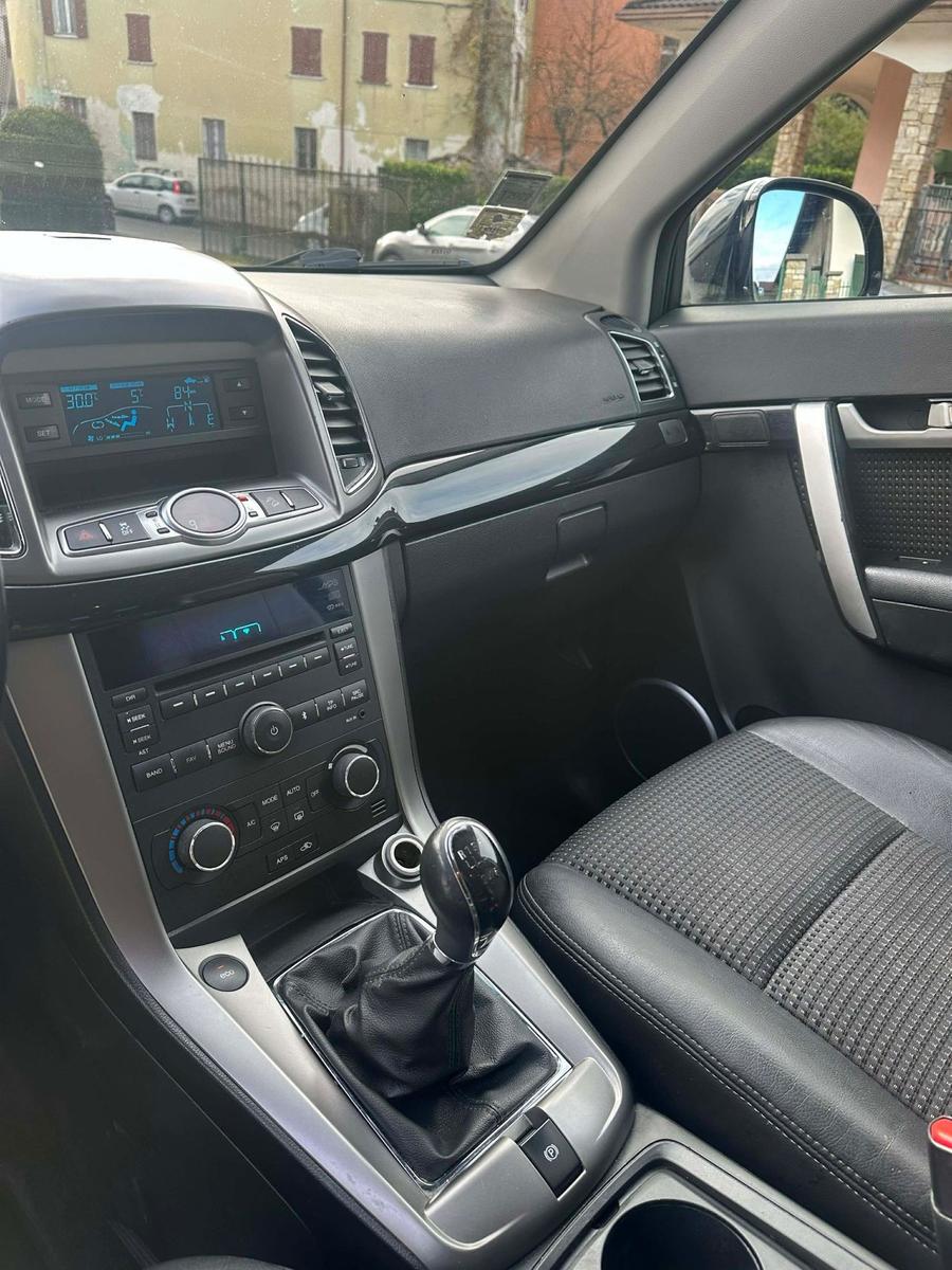 Chevrolet Captiva 2012 — photo 14