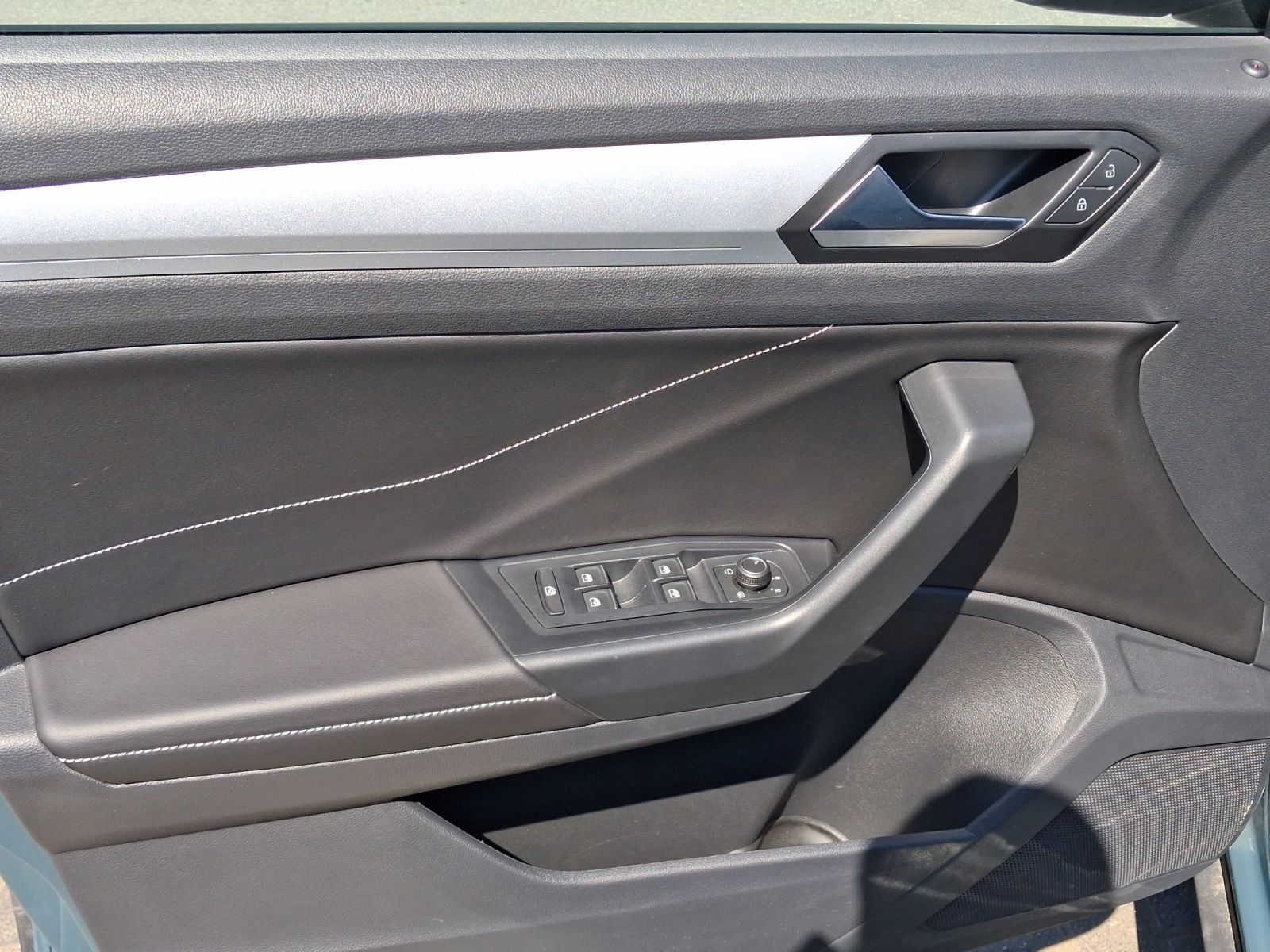 Volkswagen T-Roc - Bild 9