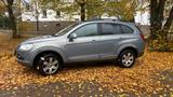 Chevrolet Captiva 2011  7 Sitzer Benziner Familienauto - Chevrolet Geländewagen C20 mit Benzin-Antrieb