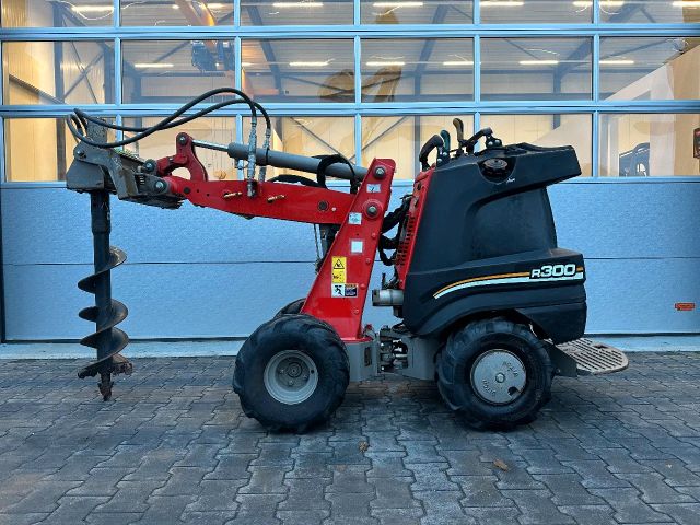 Autres Ditch Witch R300