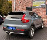 Volvo XC40 Momentum AWD Leder*AHK*H&K*Ambiente*PDC - graue Volvo XC40