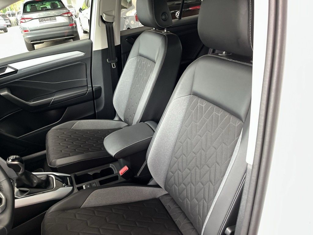 Volkswagen T-Roc - Bild 14