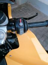 BMW R1200S - BMW GELB