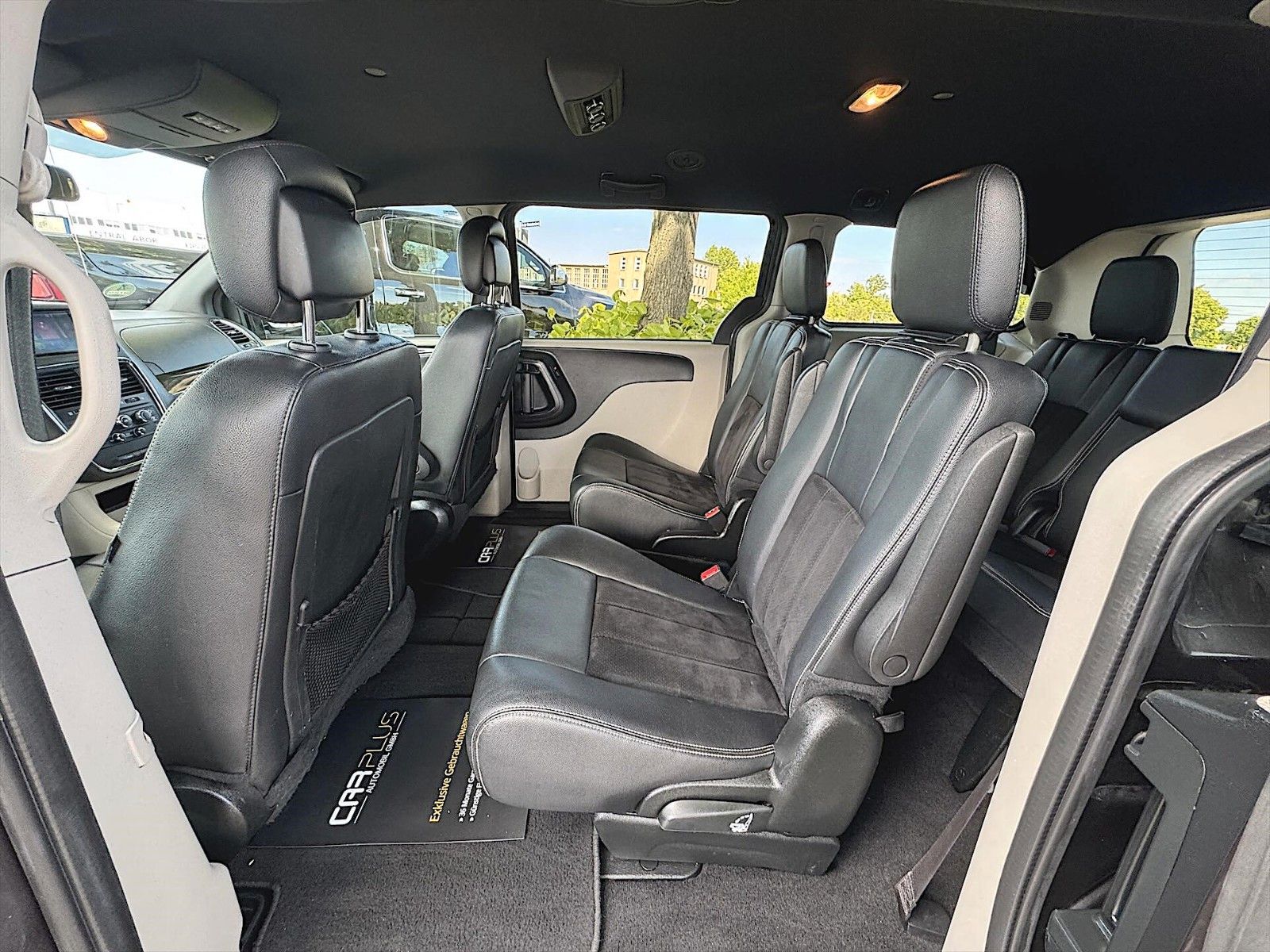 Fahrzeugabbildung Dodge Grand Caravan 3.6 V6 *7 Sitze*Kamera*CarPlay*