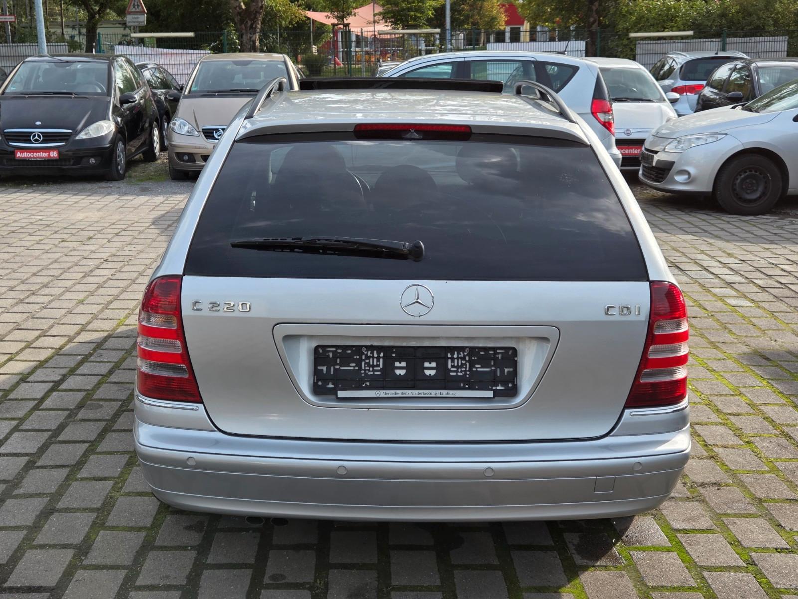 Mercedes-Benz C220 2004 — photo 6