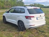 Skoda Karoq 2.0l TSI DSG 4x4 Standheizung, Panorama - Skoda Karoq von privat