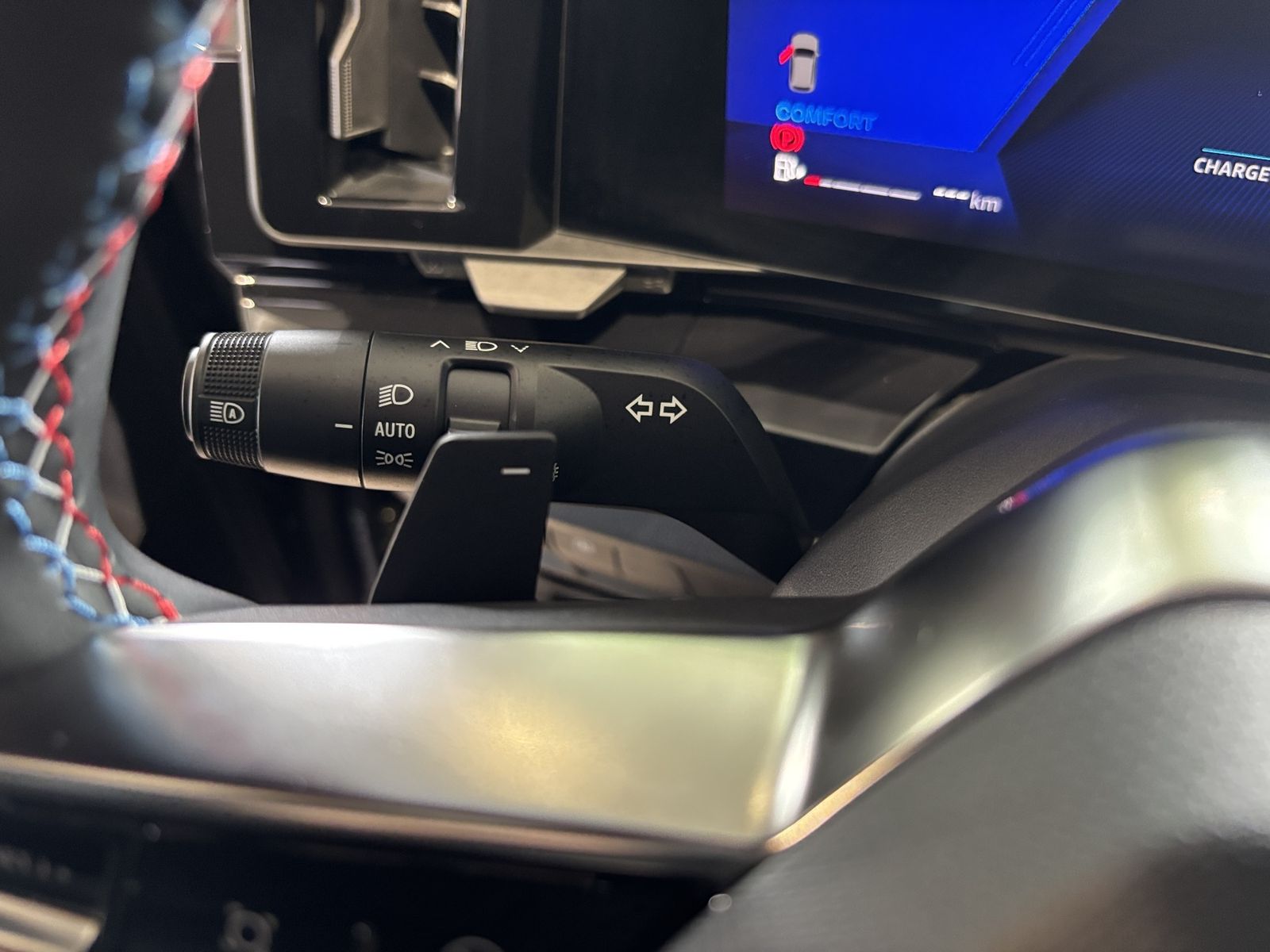 Renault Rafale - Bild 26