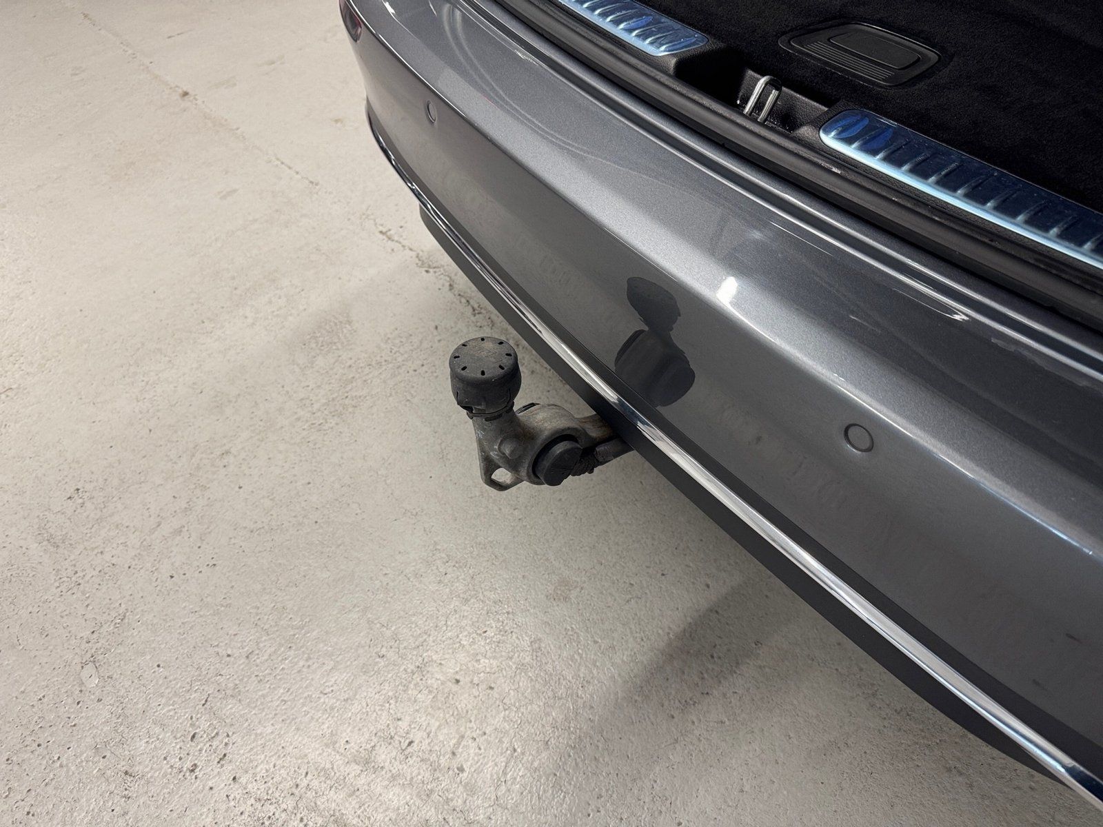 Fahrzeugabbildung Mercedes-Benz C 200 T Avantgarde*LED*AHK*Kamera*Ambientebel.
