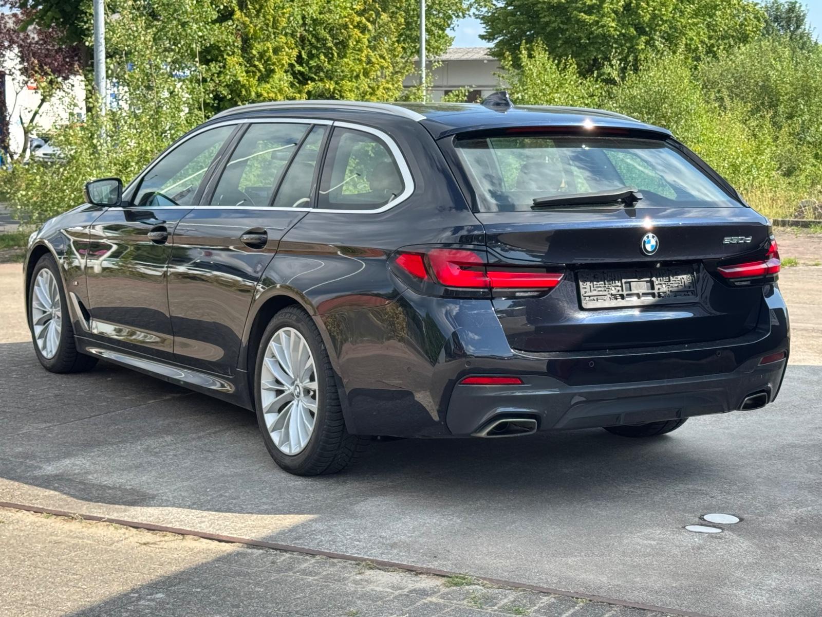 BMW 530d Touring *M-Paket*Kamera*Lenkradheizung*ACC*