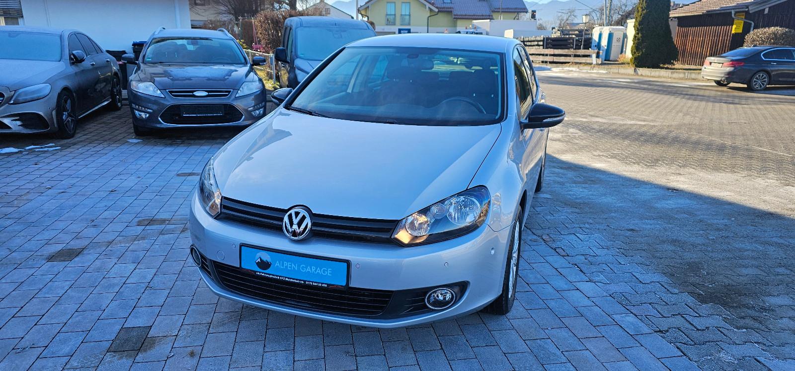 Volkswagen Golf*VI*Style*1.2*TSI*DSG*Navi*2xPDC*SHZ*1.Hand*