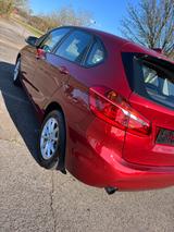 BMW 218i - - rote BMW 2er Reihe
