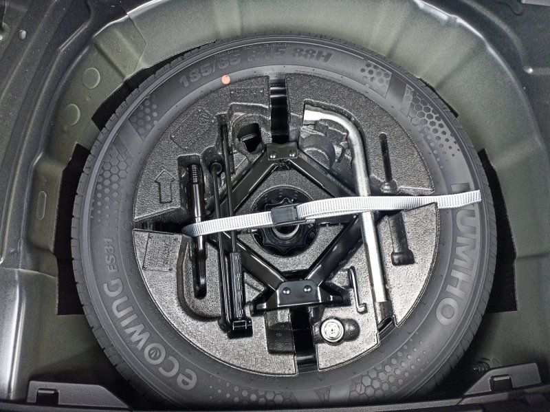 Fahrzeugabbildung Volkswagen Polo 1.0 TSI Life