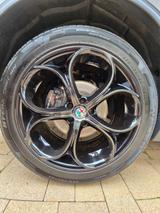 Alfa Romeo Stelvio Veloce 2.0 Turbo 16V 206kW Super AT8-Q4  - Alfa Romeo Gebrauchtwagen in Saarbrücken