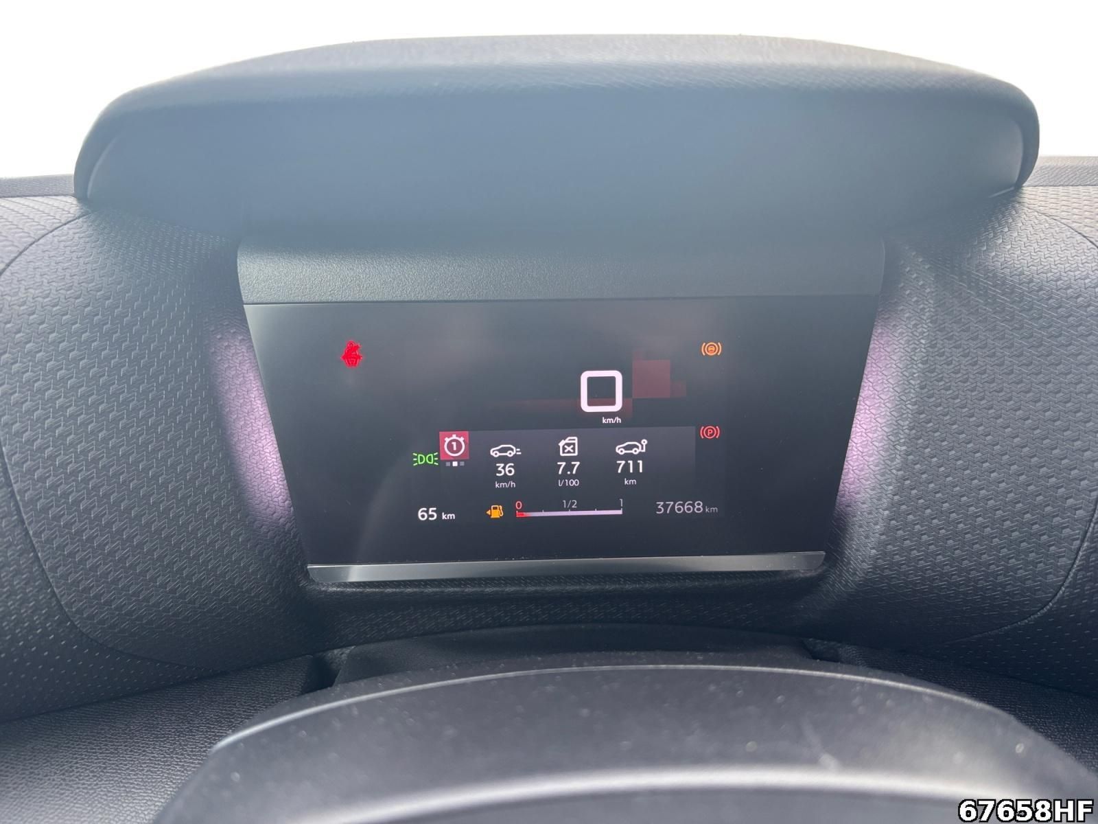 Fahrzeugabbildung Citroën C4 Shine +NAVI+SHZ+CARPLAY+KEYLESS+DAB