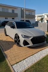 Audi RS6 Avant 4.0 TFSI Quattro Luft B&O Panorama - Audi RS6 in Freiburg