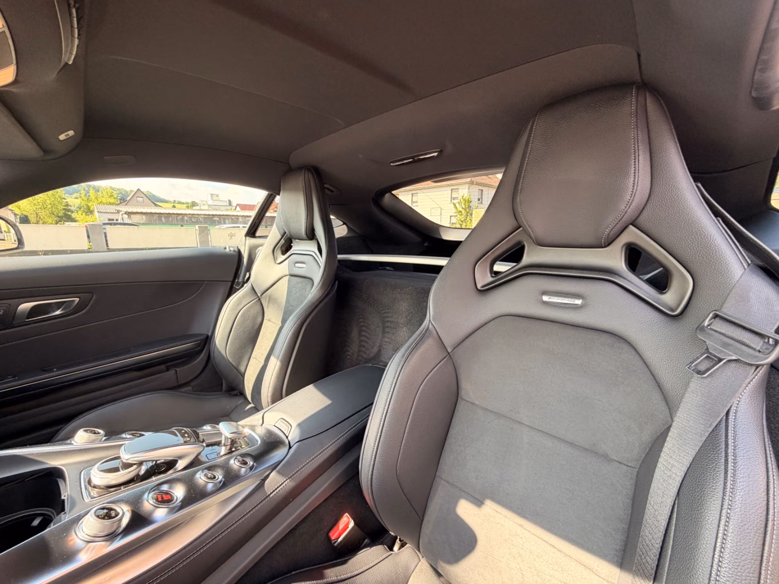 Mercedes-Benz AMG GT S 4.0 V8 *SCHALENSITZE/PDC/SHZ/DEUTSCH