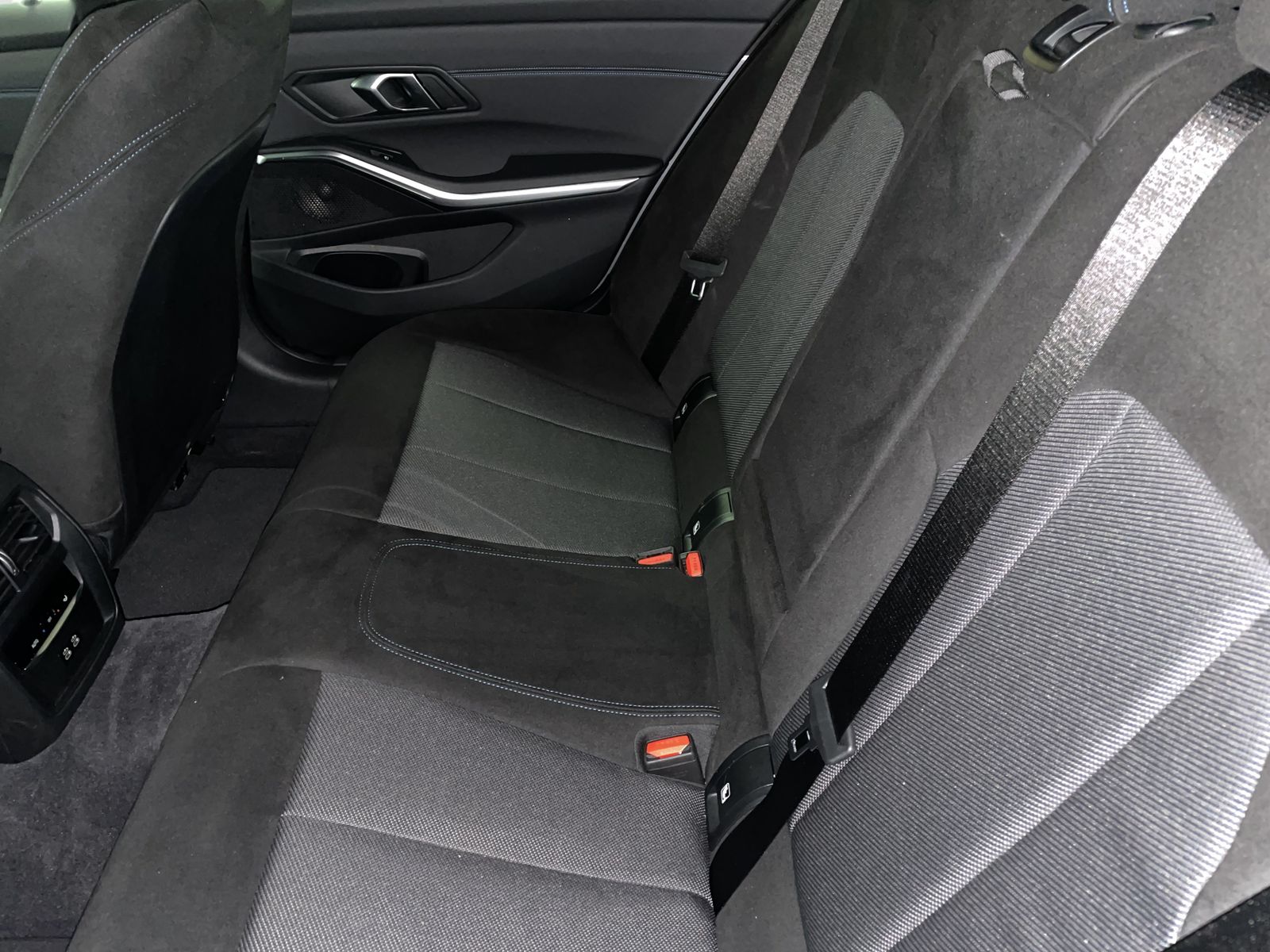 BMW 320 - Bild 13