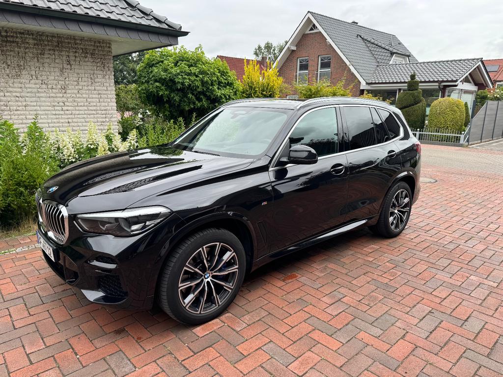 BMW X5 xDrive40d M Sport HUD Pano AHK 360 SurView 2023