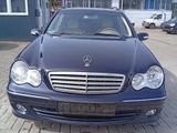 Mercedes-Benz C 180 T Kompres*PDC  *Leder*Sitzheiz TÜV 03.2027 - Mercedes-Benz C 180 aus 2004