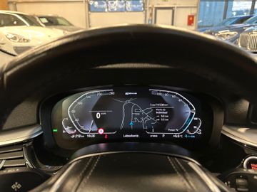 BMW 530 e Touring xDrive *Virtual Cockpit*AHK*LED*BT