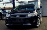 Ford Focus Lim. 1.6 Titanium *FEST PREIS !!! * - Ford Focus aus 2011: Limousine