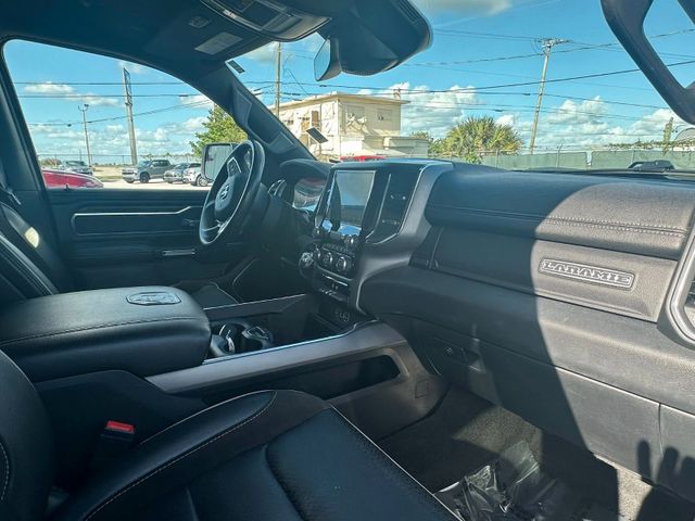 Dodge RAM 1500 Larami4x4 CrewCab unfallfrei im Vorlauf