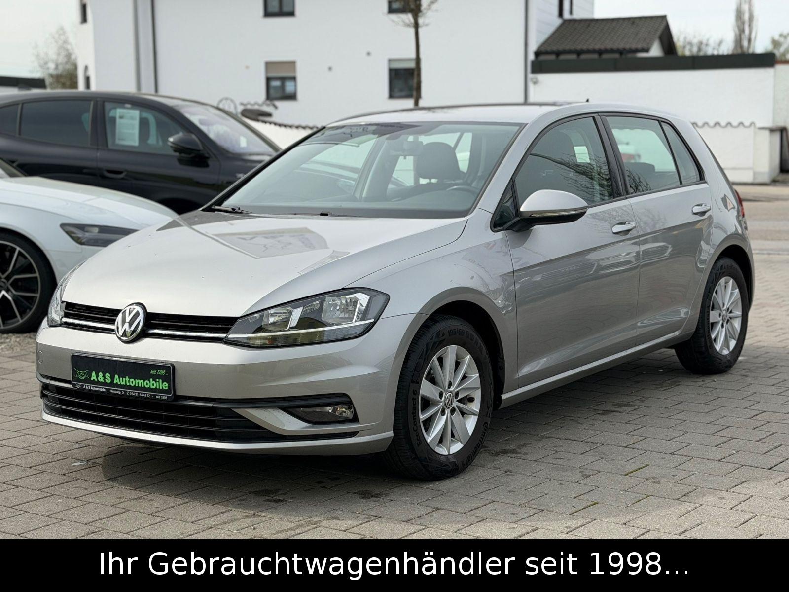 Volkswagen Golf VII Lim. 1.0 TSI Trendline *APPLE/8-FACH*