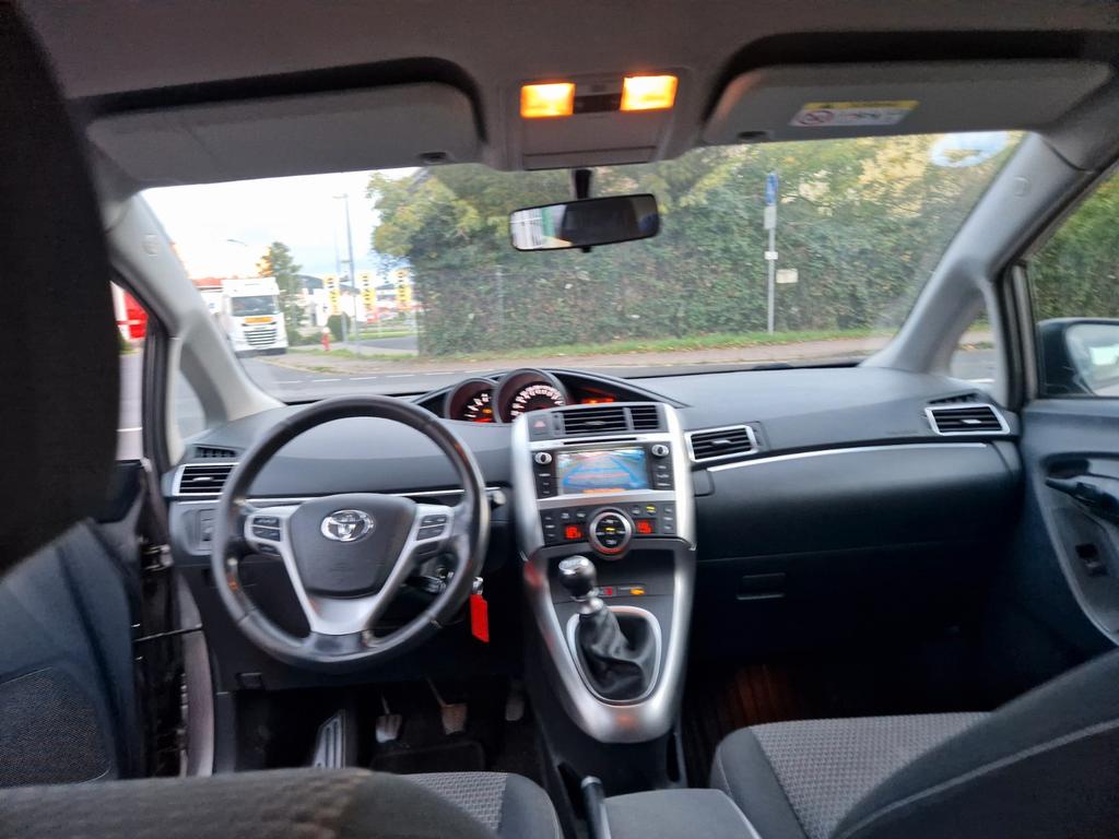 Toyota Verso