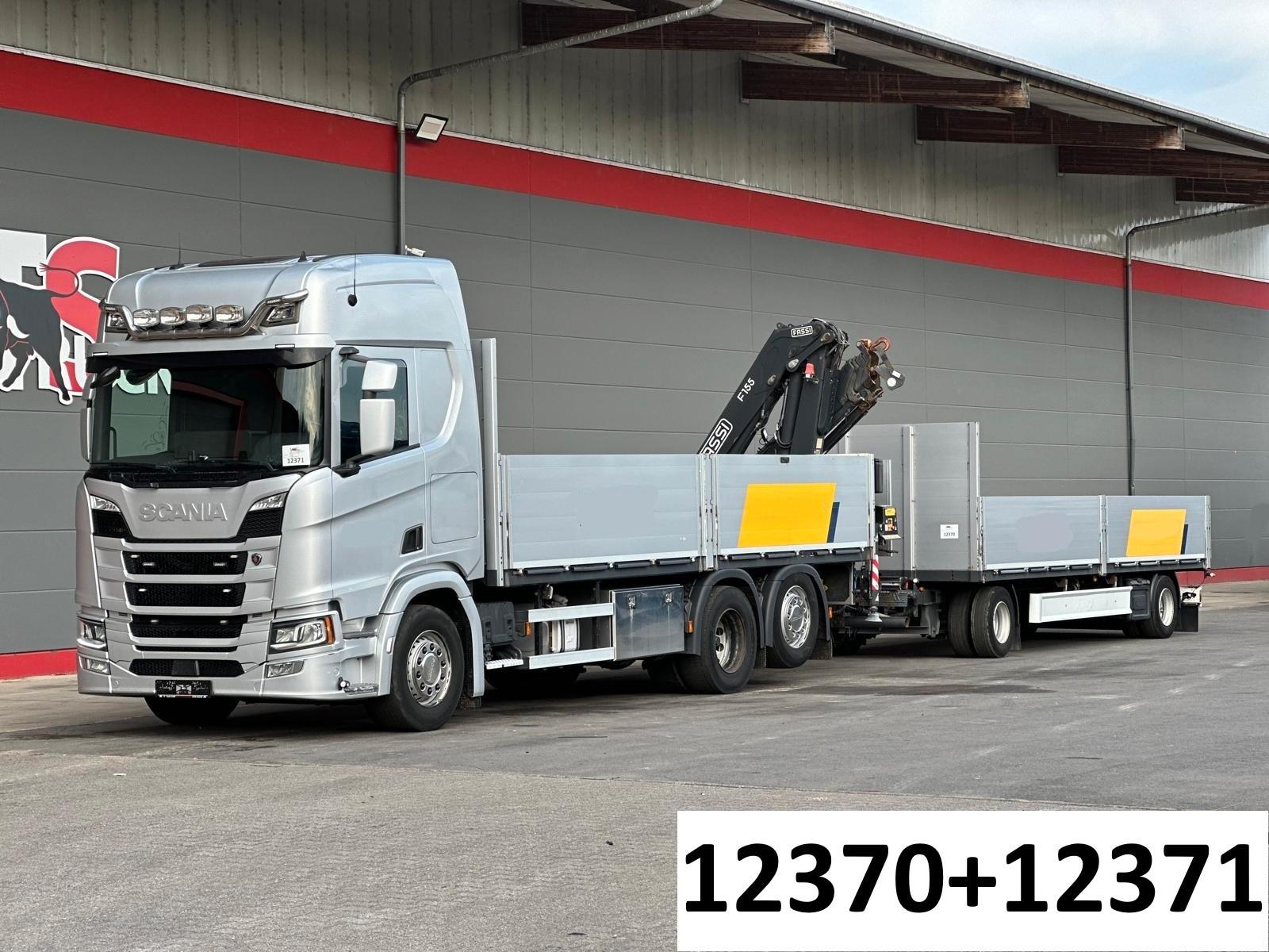 Scania R450 6x2 LL & Fliegl/ FASSI 155A LK Glastr.