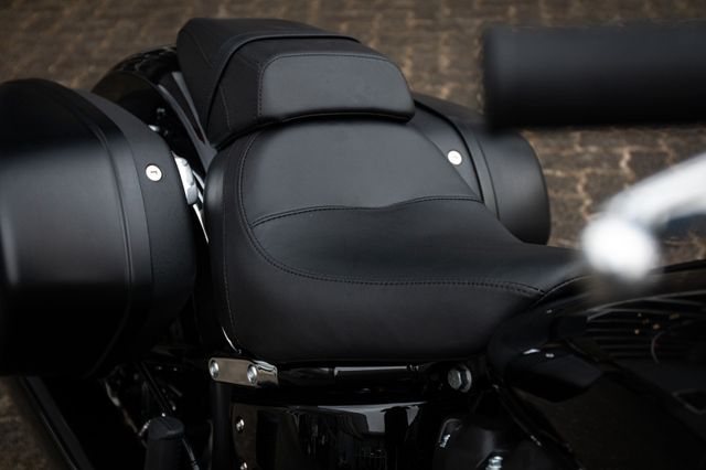 Fahrzeugabbildung Harley-Davidson FLSB SPORT GLIDE 107 ci  MY23 - Verfügbar