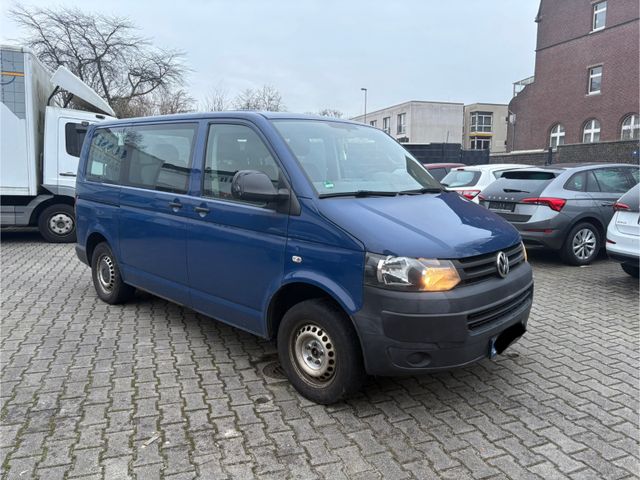 Volkswagen T5 Transporter 2,0 TDI 9 Sitzer & Doppel Klima