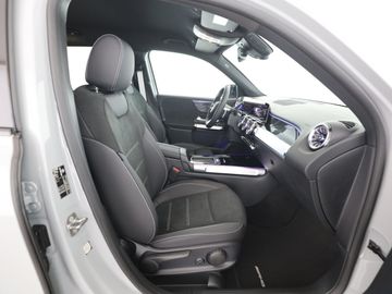 Mercedes GLB 200 - 9