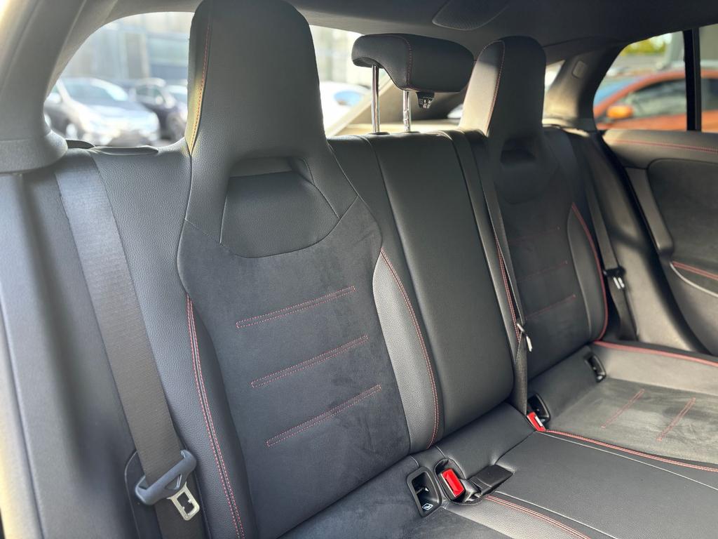 Mercedes-Benz CLA 220 Shooting Brake