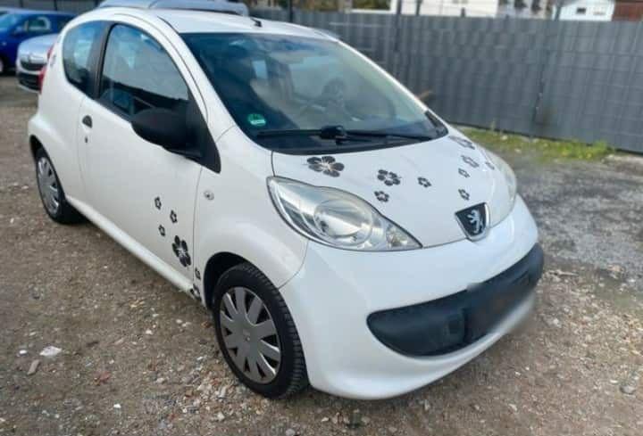 Peugeot 107