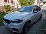 BMW X5 xDrive40d - M-Paket, Pano, AHK, HuD - BMW X5: 4.4